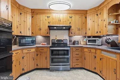 1274 Sumneytown Pike, Lansdale, PA 19446 - Photo 21