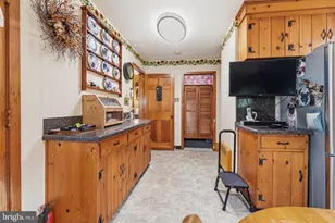 1274 Sumneytown Pike, Lansdale, PA 19446 - Photo 23