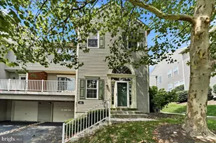 483 Stoneglen St, Collegeville, PA 19426 - Photo 1