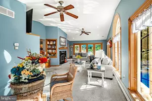 4331 E Campbell Rd, Pennsburg, PA 18073 - Photo 19