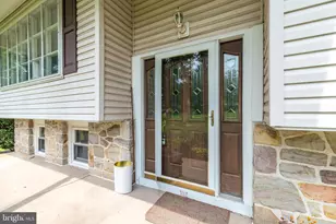 2301 Welsh Dr, Pottstown, PA 19464 - Photo 5