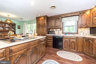 2301 Welsh Dr, Pottstown, PA 19464 - Photo 17