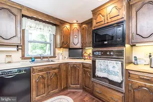2301 Welsh Dr, Pottstown, PA 19464 - Photo 19