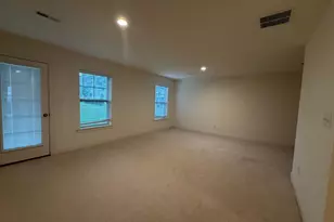 105 Larrabee Wy, Royersford, PA 19468 - Photo 5