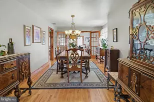 126 Surrey Ln, Harleysville, PA 19438 - Photo 13