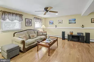 126 Surrey Ln, Harleysville, PA 19438 - Photo 33