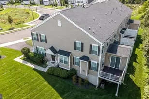 242 Hillstone Cir, Souderton, PA 18964 - Photo 5