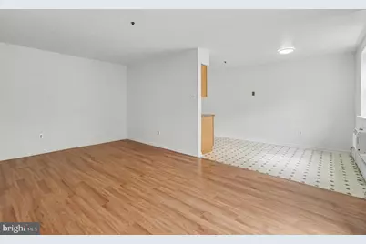 1600 Church Road #C-212, Wyncote, PA 19095 - Photo 5