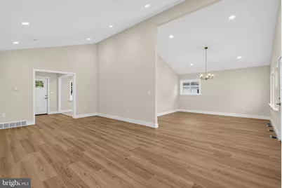 7724 Green Valley Road, Wyncote, PA 19095 - Photo 9