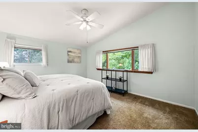 41 Camelot Drive, Plymouth Meeting, PA 19462 - Photo 17