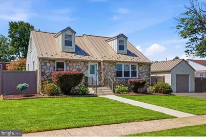 376 E 4th Street, Lansdale, PA 19446 - Photo 1
