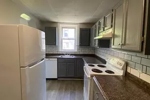 529 King St, Pottstown, PA 19464 - Photo 3