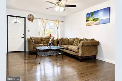 22 W 7th Street, Bridgeport, PA 19405 - Photo 3