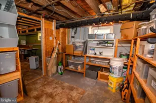 1719 Powell St, Norristown, PA 19401 - Photo 43