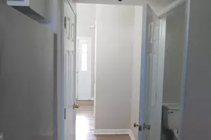 1045 Fallbrook Ln, Pottstown, PA 19464 - Photo 5