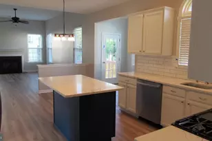 1045 Fallbrook Ln, Pottstown, PA 19464 - Photo 13