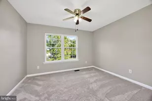1045 Fallbrook Ln, Pottstown, PA 19464 - Photo 33