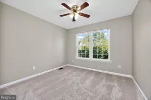 1045 Fallbrook Ln, Pottstown, PA 19464 - Photo 29