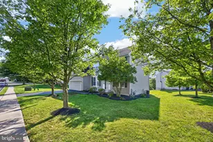 1045 Fallbrook Ln, Pottstown, PA 19464 - Photo 45