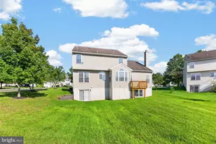 1045 Fallbrook Ln, Pottstown, PA 19464 - Photo 41