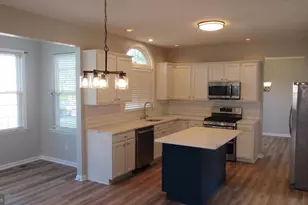 1045 Fallbrook Ln, Pottstown, PA 19464 - Photo 11