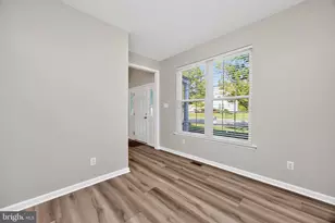 1045 Fallbrook Ln, Pottstown, PA 19464 - Photo 5