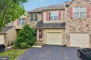4 Dunkirk Ct, Norristown, PA 19403 - Photo 1