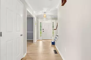 107 Diane Cir, West Norriton, PA 19403 - Photo 5