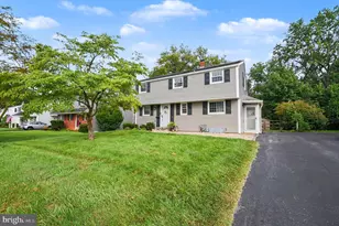 122 Crossfield Rd, King of Prussia, PA 19406 - Photo 3