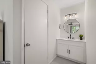 1903 Parkside Ln, Harleysville, PA 19438 - Photo 27