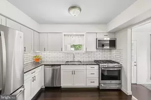 1903 Parkside Ln, Harleysville, PA 19438 - Photo 15