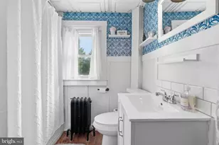 15 Coates St, Bridgeport, PA 19405 - Photo 17