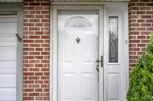 19 Greenwoods Dr, Horsham, PA 19044 - Photo 3
