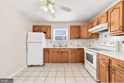 114 W 7th Street, Bridgeport, PA 19405 - Photo 11