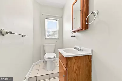 114 W 7th Street, Bridgeport, PA 19405 - Photo 9