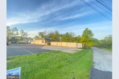 331 W County Line Road, Hatboro, PA 19040 - Photo 3