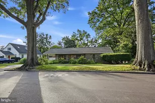 840 Delmont Dr, Wynnewood, PA 19096 - Photo 3