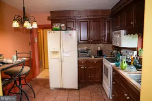 2171 Kent Rd, Huntingdon Valley, PA 19006 - Photo 23