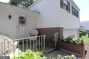 209 Becker Rd, North Wales, PA 19454 - Photo 3