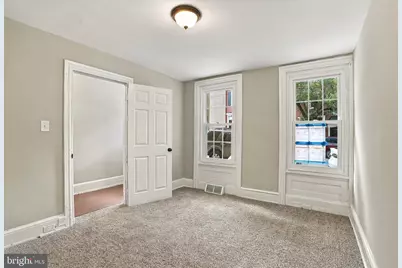 23 W Airy Street, Norristown, PA 19401 - Photo 5