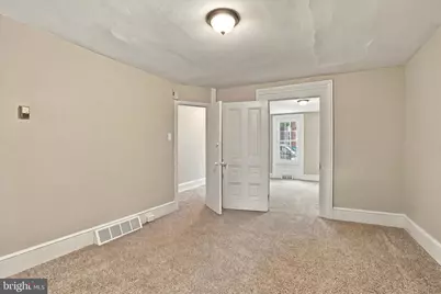 23 W Airy Street, Norristown, PA 19401 - Photo 7