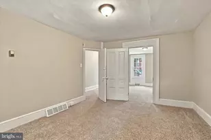 23 W Airy St, Norristown, PA 19401 - Photo 7
