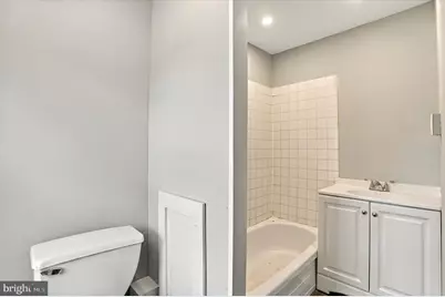 23 W Airy Street, Norristown, PA 19401 - Photo 19