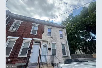 924 Jackson Street, Norristown, PA 19401 - Photo 1