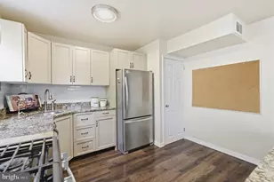 2570 Rosewood Ave, Abington, PA 19001 - Photo 15