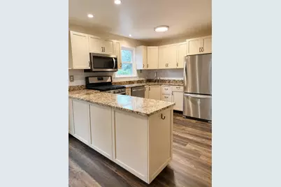 2570 Rosewood Avenue, Abington, PA 19001 - Photo 3