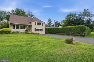 2570 Rosewood Ave, Abington, PA 19001 - Photo 1