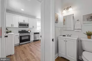 1538 Powell St, Norristown, PA 19401 - Photo 9