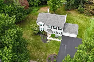 301 Grays Ln, Lansdale, PA 19446 - Photo 3