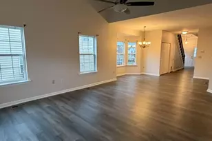 2133 Hidden Meadows Ave, Pennsburg, PA 18073 - Photo 9